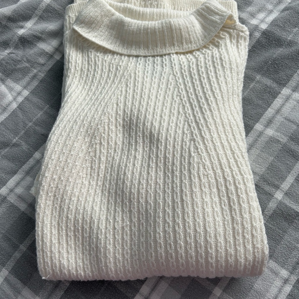Lands end turtleneck sweater